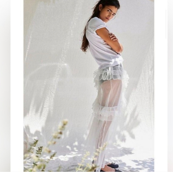 Free People Strike A Pose Half Slip - Picture 2 of 3